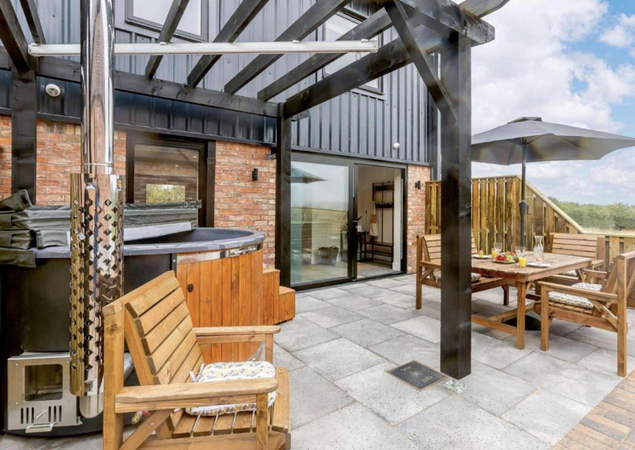 Fawn Cottage Disabled Adapted 3 Bedroom Hot Tub Coughton Екстериор снимка